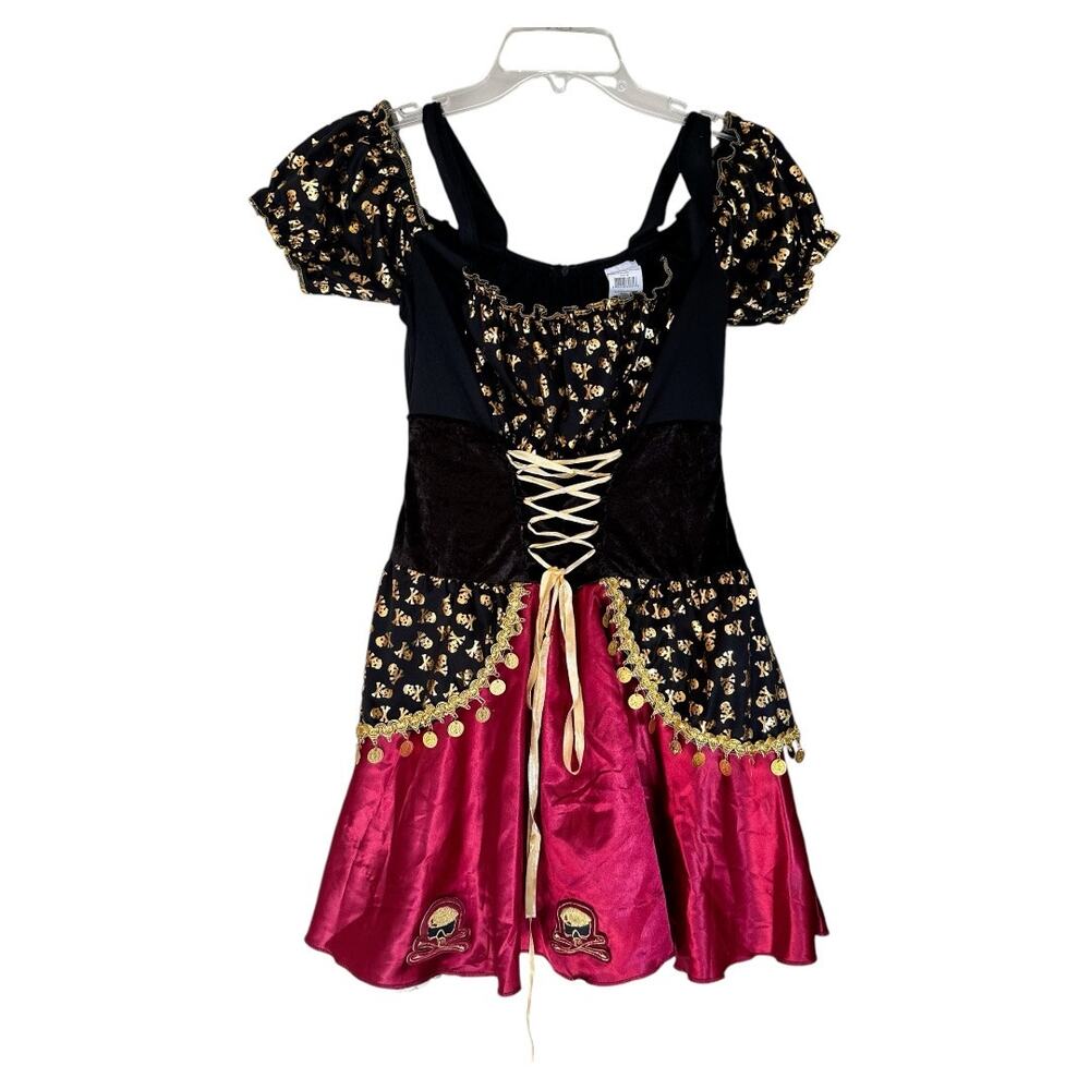 Adult women’s pirate wench Halloween costume dress size medium